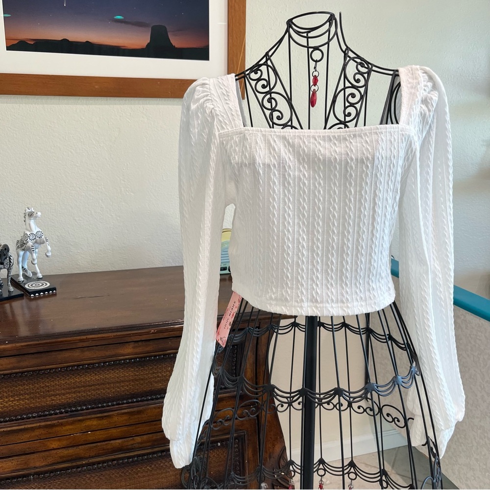 SHEIN White Puff Sleeve Smocked Crop Blouse Knit (1-116) - Picture 1 of 10
